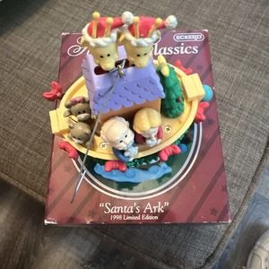 Vintage 1998 Eckerd Holiday Classics “Santa’s Ark” Christmas Tree Ornament,box